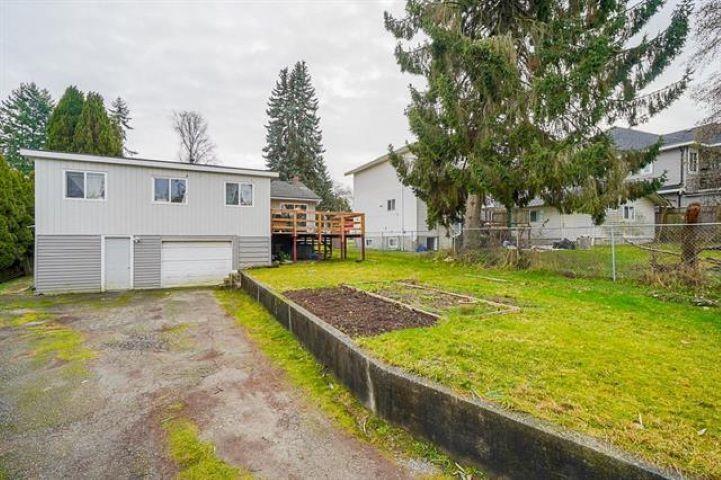 12679 97a Avenue, Surrey, British Columbia  V3V 2H6 - Photo 16 - R2968428