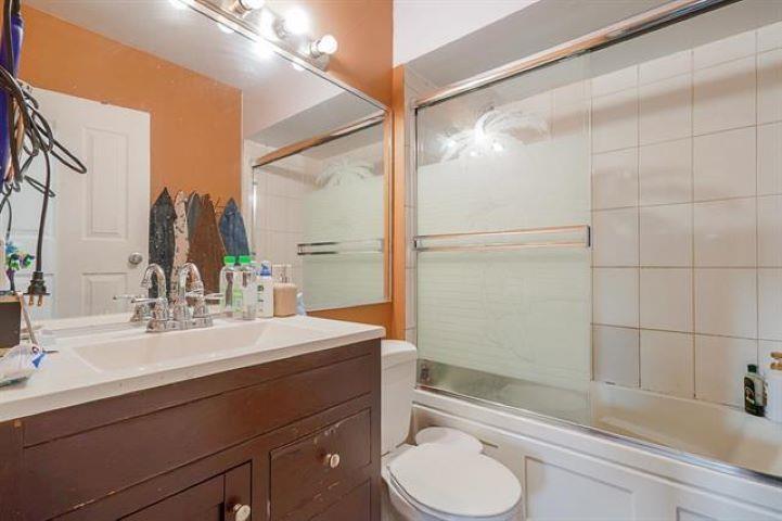 12679 97a Avenue, Surrey, British Columbia  V3V 2H6 - Photo 8 - R2968428