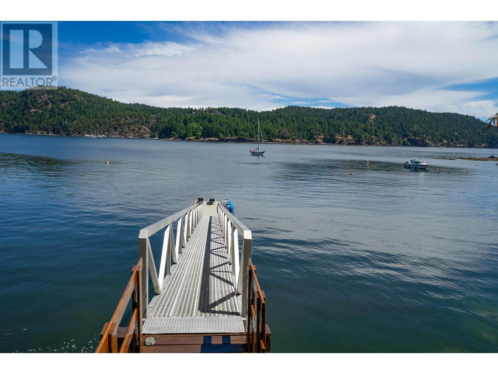 7909 Bedwell Drive, Pender Island, British Columbia  V0N 2M2 - Photo 4 - R2969038