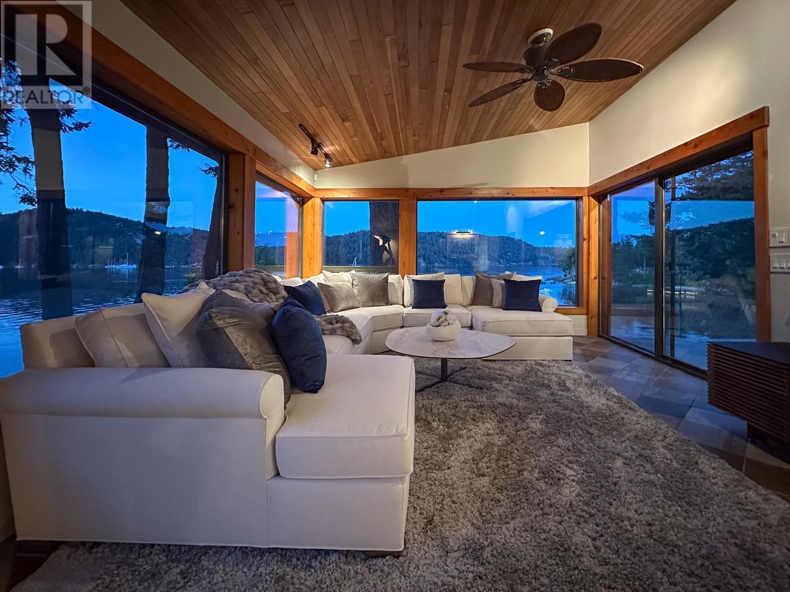7909 Bedwell Drive, Pender Island, British Columbia  V0N 2M2 - Photo 8 - R2969038