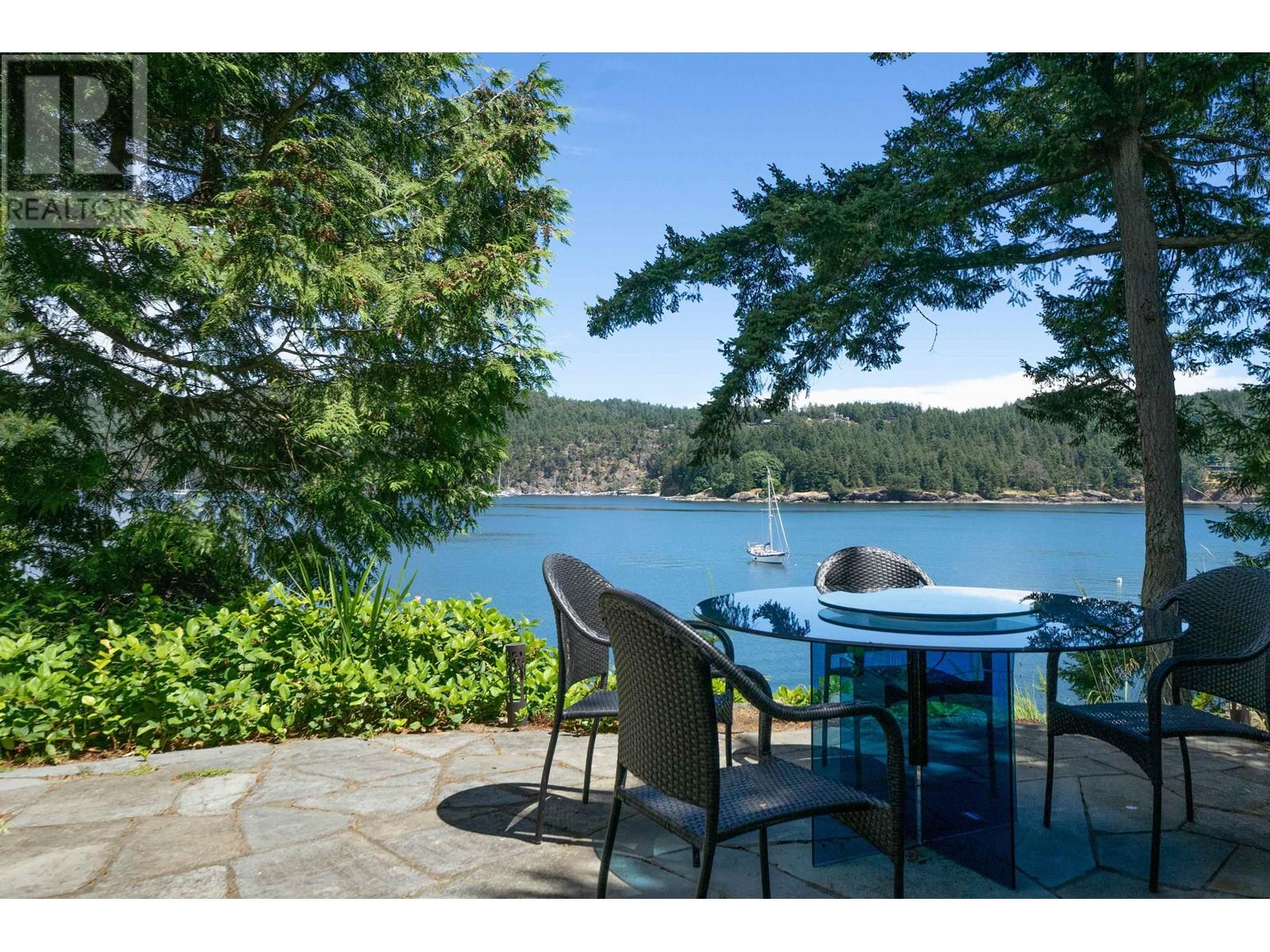 7909 Bedwell Drive, Pender Island, British Columbia  V0N 2M2 - Photo 5 - R2969038
