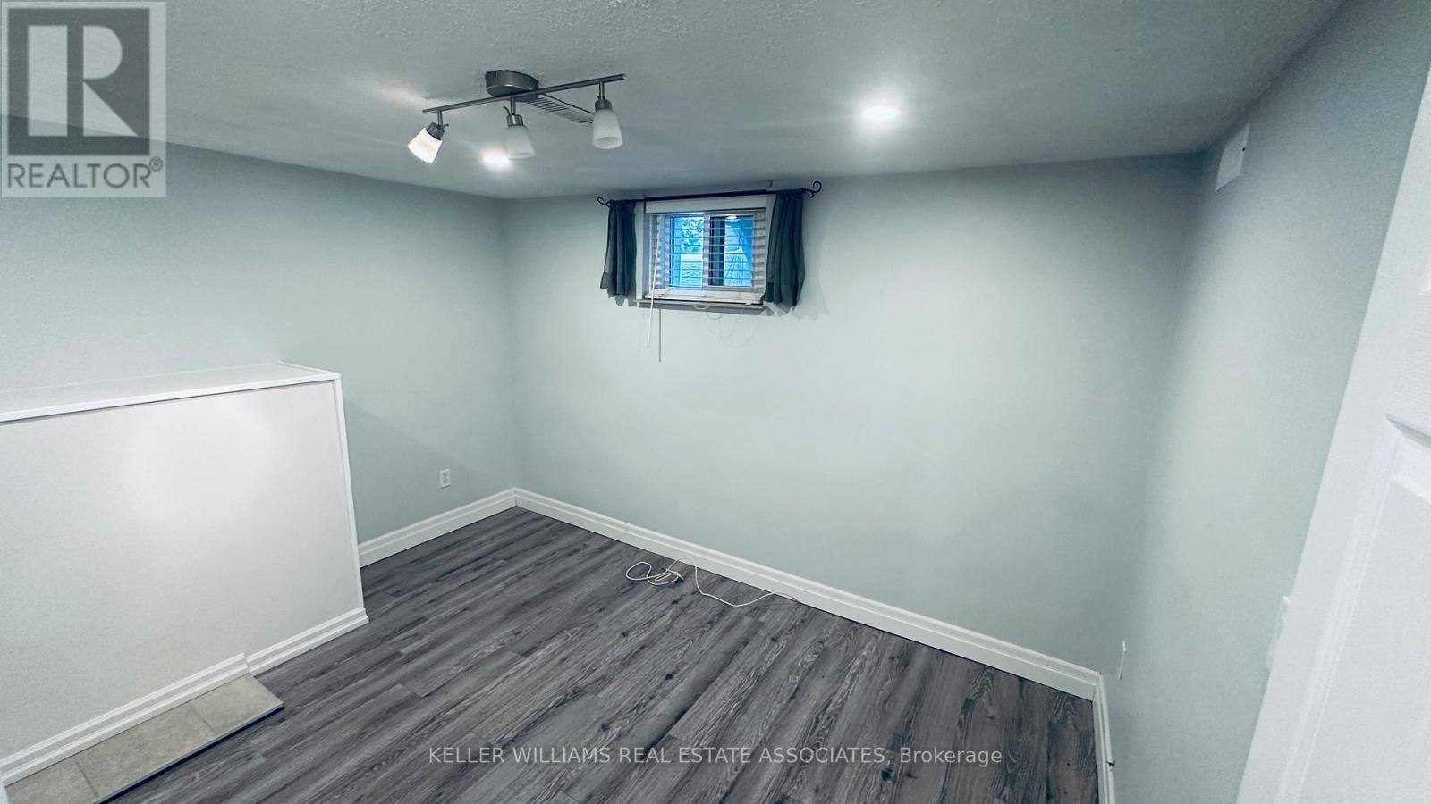 Bsmt - 2642 Windjammer Road, Mississauga (Erin Mills), Ontario  L5L 1T5 - Photo 15 - W11981490