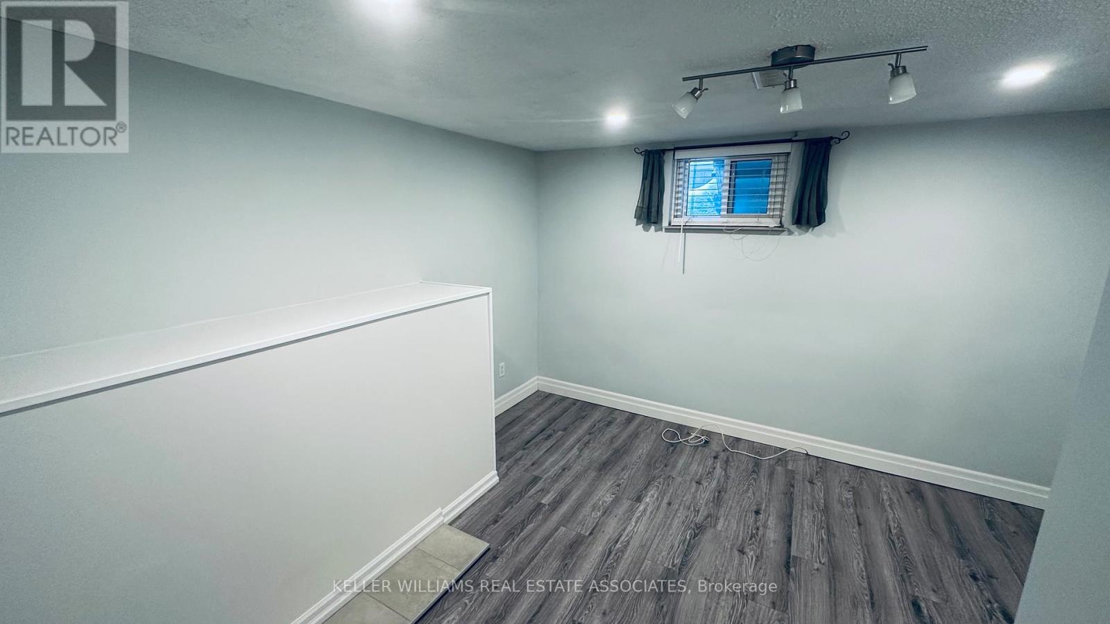 Bsmt - 2642 Windjammer Road, Mississauga (Erin Mills), Ontario  L5L 1T5 - Photo 17 - W11981490