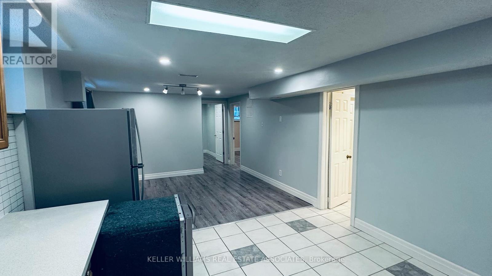 Bsmt - 2642 Windjammer Road, Mississauga (Erin Mills), Ontario  L5L 1T5 - Photo 7 - W11981490