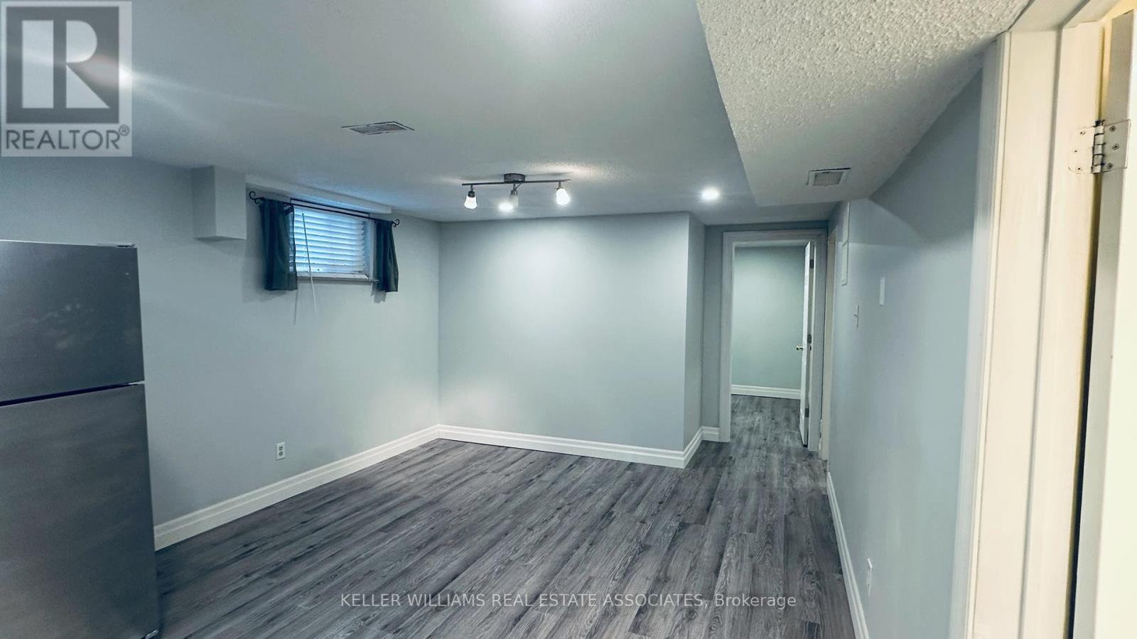 Bsmt - 2642 Windjammer Road, Mississauga (Erin Mills), Ontario  L5L 1T5 - Photo 9 - W11981490