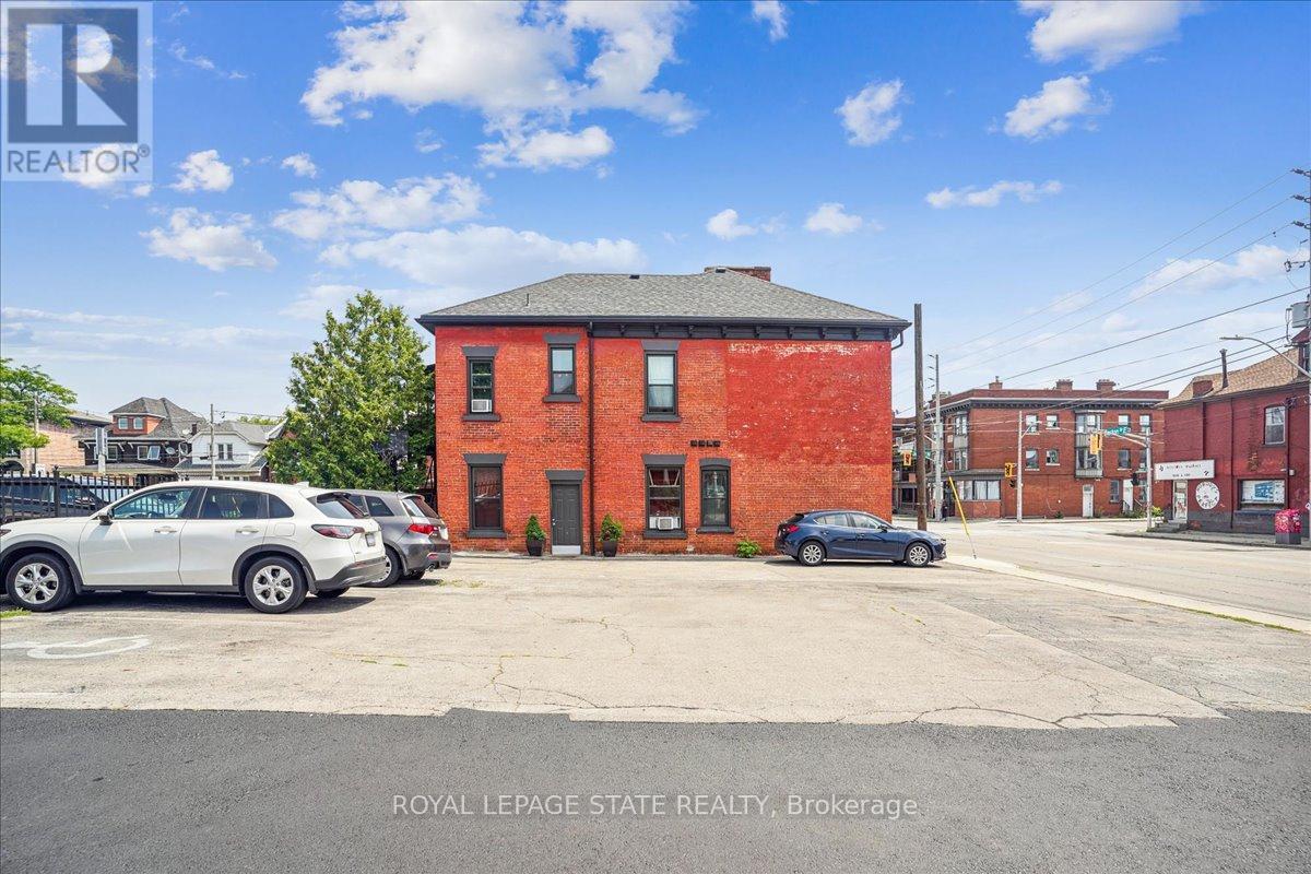 Property at 57-61 BARTON STREET E image 3