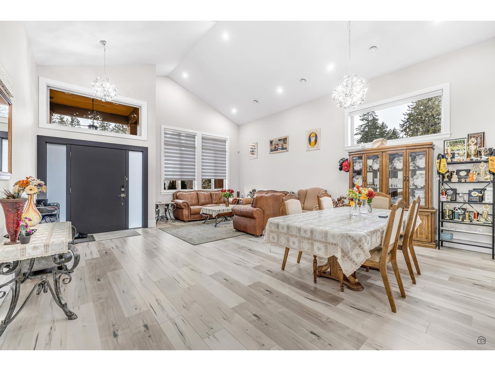 Property at 11741 64 AVENUE image 4