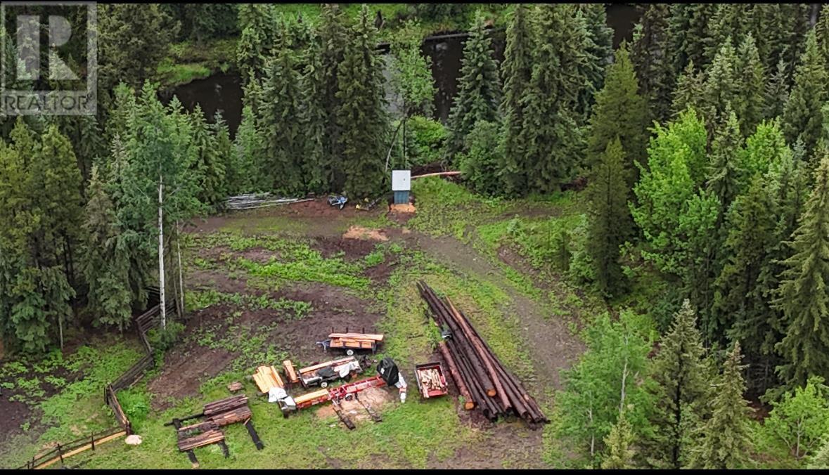10260 Nazko Road, Nazko, British Columbia  V2J 3H9 - Photo 10 - R2968713