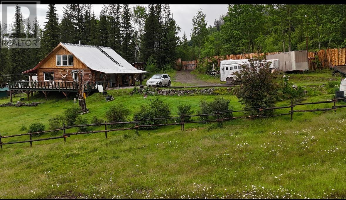 10260 Nazko Road, Nazko, British Columbia  V2J 3H9 - Photo 17 - R2968713