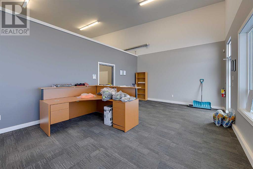 105 303a Larch Close, Rural Red Deer County, Alberta  T4E 1B4 - Photo 7 - A2196165