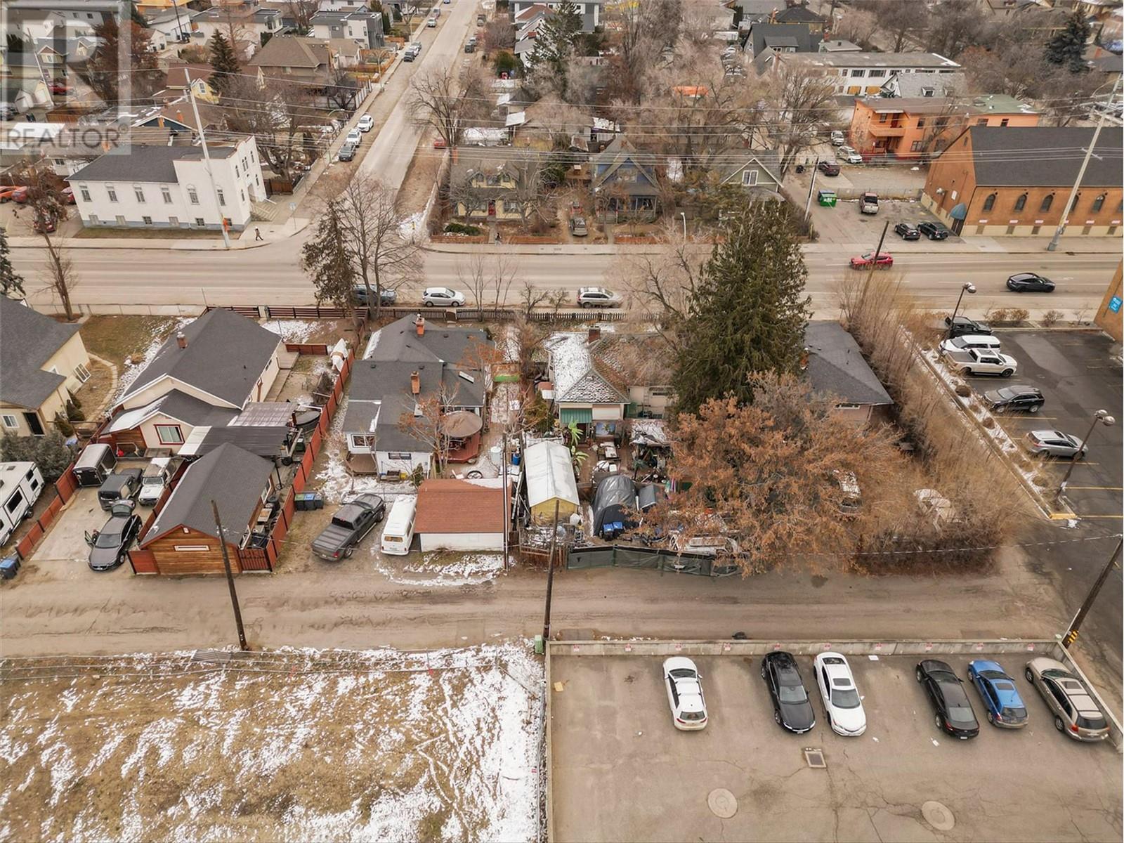 Property at 1470 Richter Street image 5