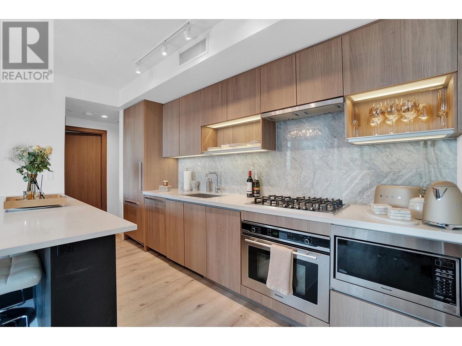 957 38 Smithe Street, Vancouver, British Columbia  V6B 0P3 - Photo 11 - R2969088