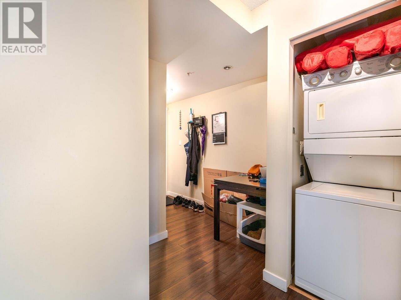 Listing Picture 17 of 21 : 706 5028 KWANTLEN STREET, Richmond / 烈治文 - 魯藝地產 Yvonne Lu Group - MLS Medallion Club Member