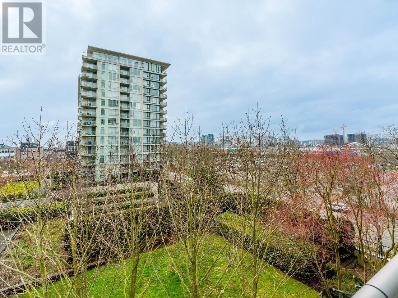Listing Picture 19 of 21 : 706 5028 KWANTLEN STREET, Richmond / 烈治文 - 魯藝地產 Yvonne Lu Group - MLS Medallion Club Member