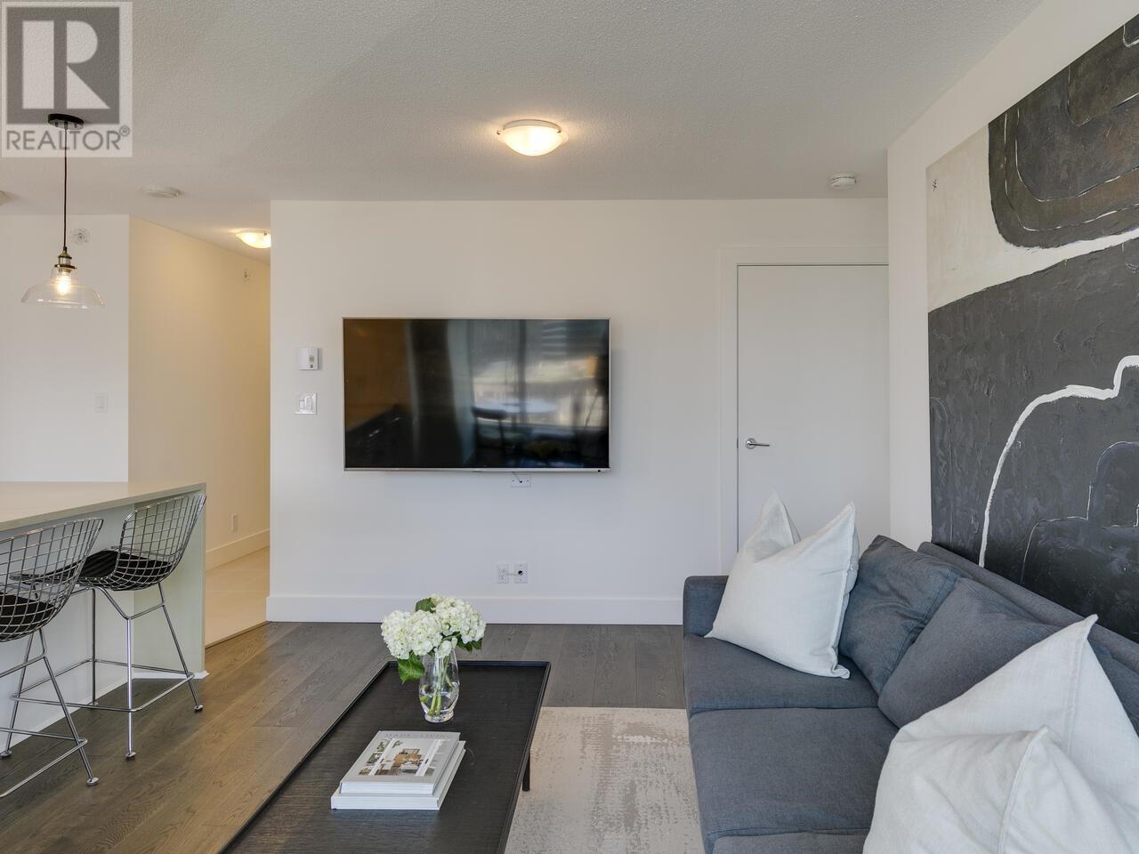 Listing Picture 16 of 27 : 2304 888 HOMER STREET, Vancouver / 溫哥華 - 魯藝地產 Yvonne Lu Group - MLS Medallion Club Member