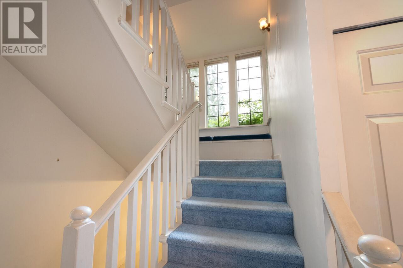 4197 Virginia Crescent, North Vancouver, British Columbia  V7R 3Z7 - Photo 19 - R2969092