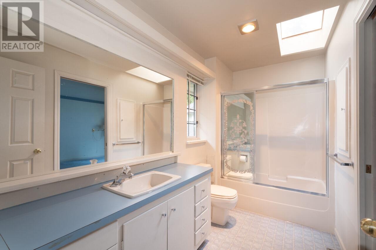 4197 Virginia Crescent, North Vancouver, British Columbia  V7R 3Z7 - Photo 23 - R2969092