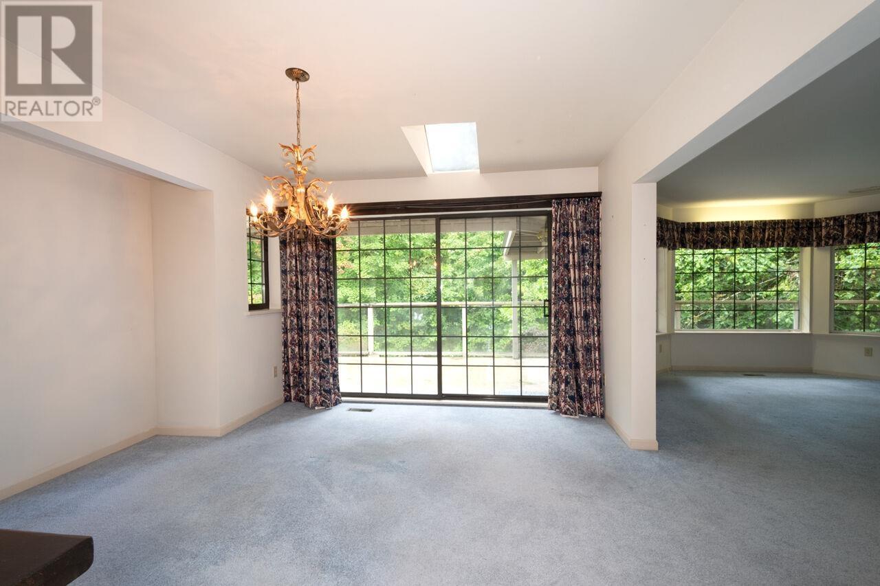 4197 Virginia Crescent, North Vancouver, British Columbia  V7R 3Z7 - Photo 7 - R2969092