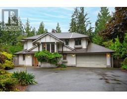 4197 VIRGINIA CRESCENT, North Vancouver, British Columbia