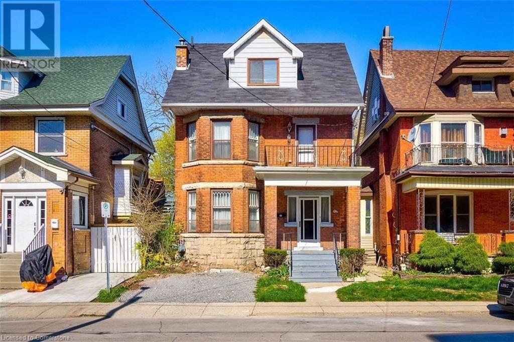 Property at 134 ONTARIO Avenue image 1