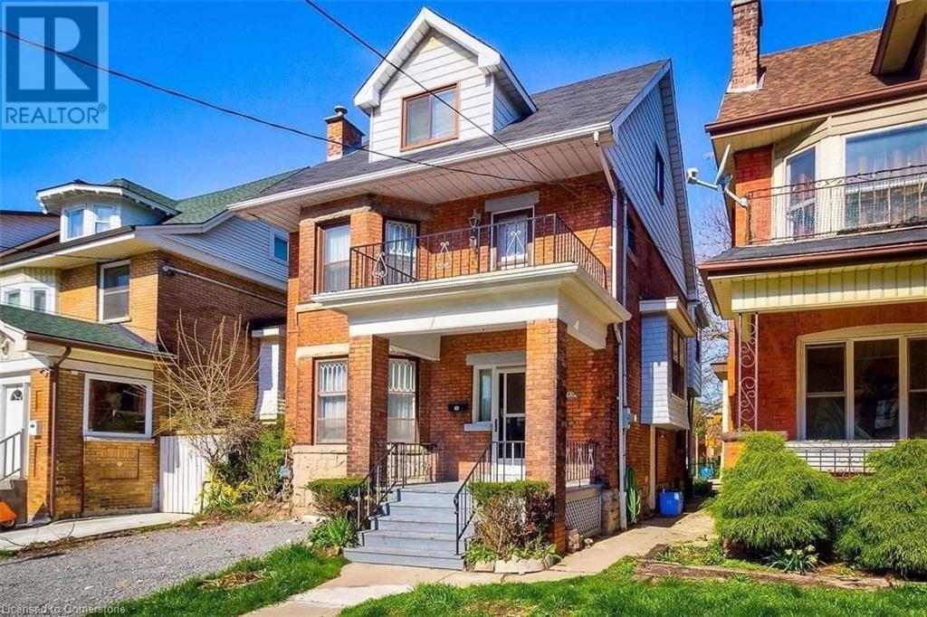 Property at 134 ONTARIO Avenue image 3