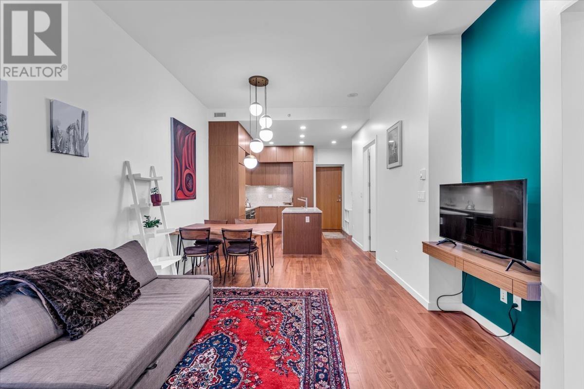 Listing Picture 4 of 23 : 306 1205 HOWE STREET, Vancouver / 溫哥華 - 魯藝地產 Yvonne Lu Group - MLS Medallion Club Member