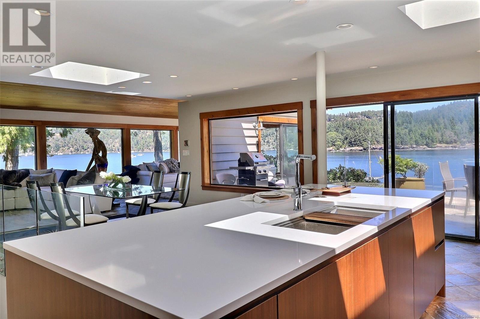 7909 Bedwell Dr, Pender Island, British Columbia  V0N 2M2 - Photo 17 - 988718
