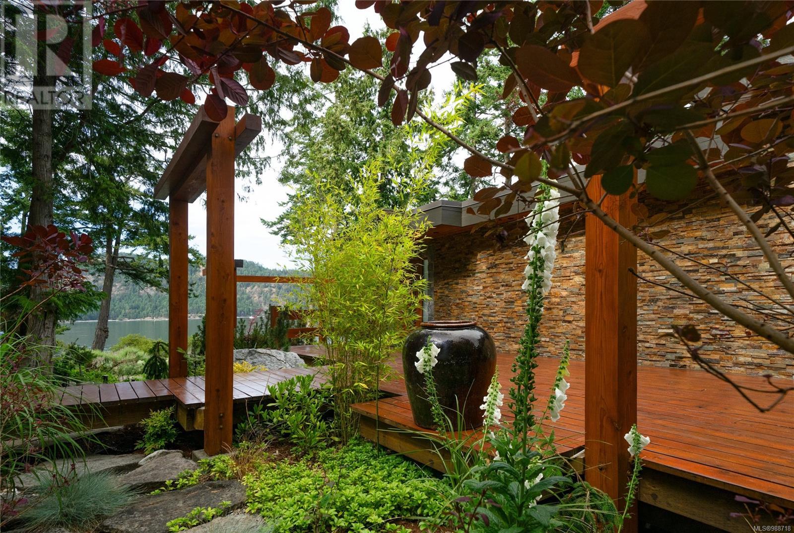 7909 Bedwell Dr, Pender Island, British Columbia  V0N 2M2 - Photo 49 - 988718