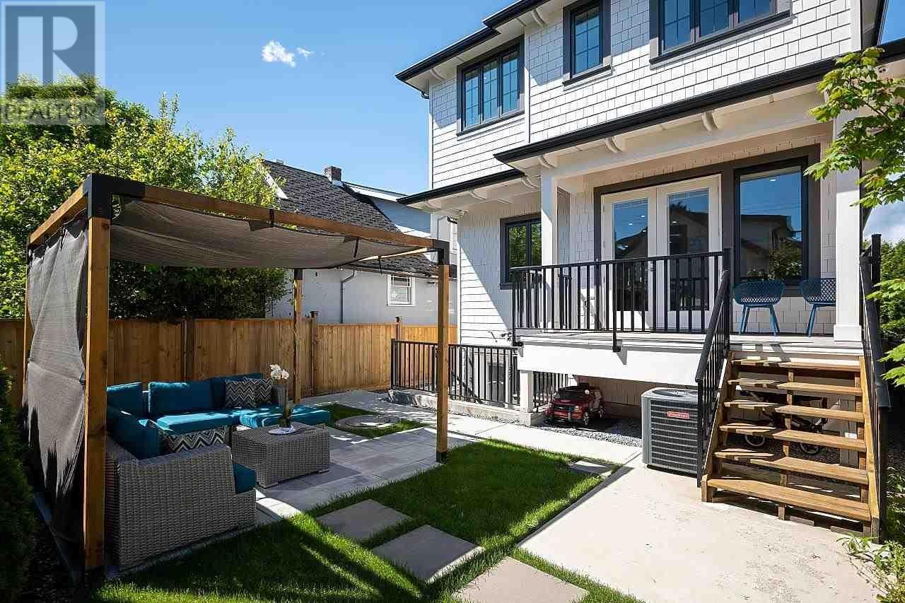 888 E 12th Avenue, Vancouver, British Columbia  V5T 2J2 - Photo 25 - R2967817
