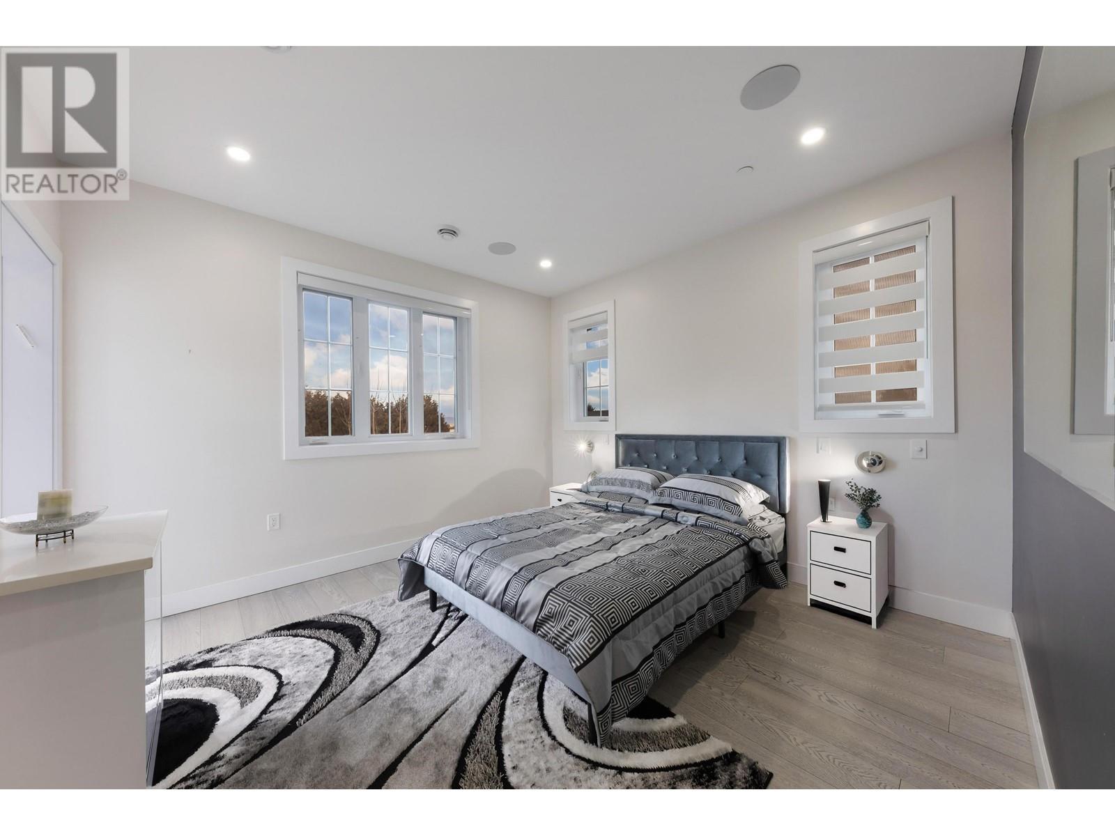 888 E 12th Avenue, Vancouver, British Columbia  V5T 2J2 - Photo 17 - R2967817