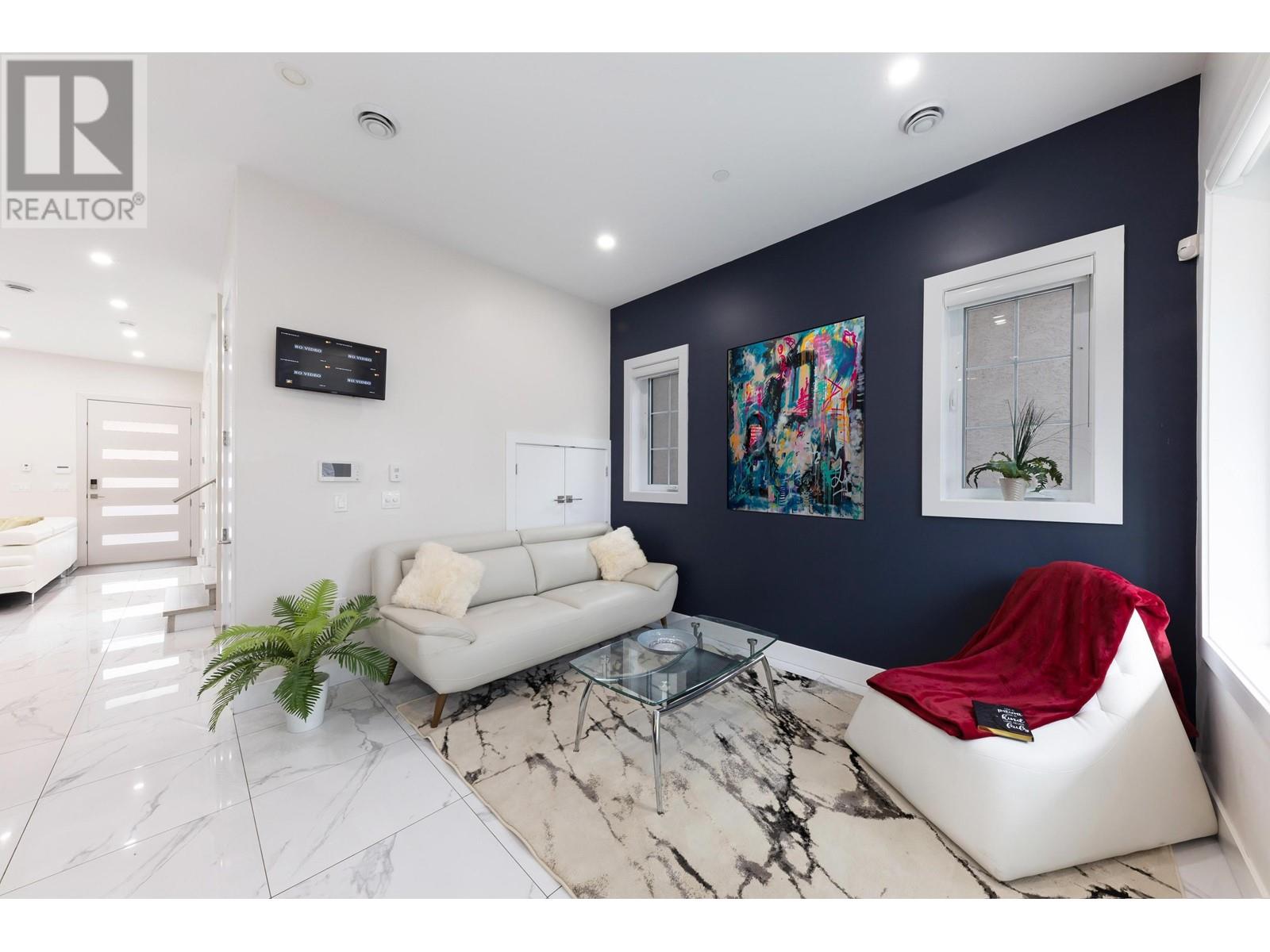 888 E 12th Avenue, Vancouver, British Columbia  V5T 2J2 - Photo 13 - R2967817