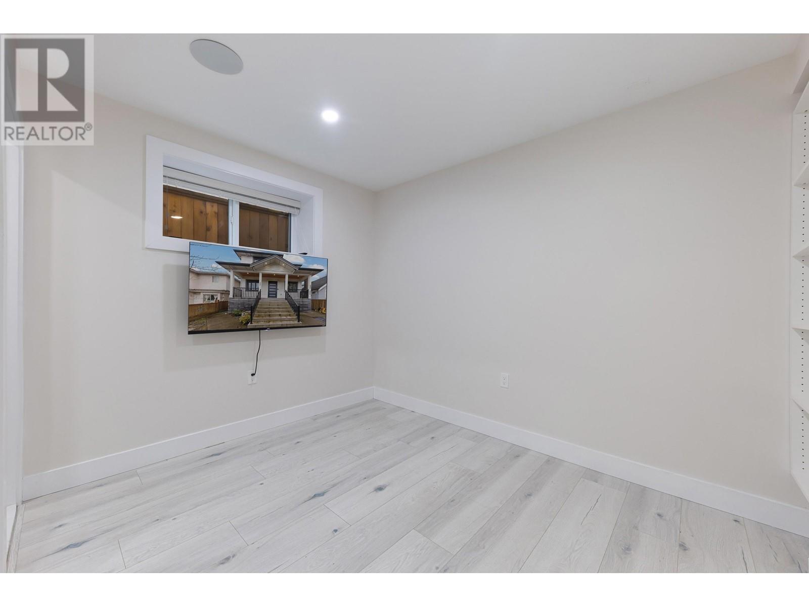 888 E 12th Avenue, Vancouver, British Columbia  V5T 2J2 - Photo 29 - R2967817
