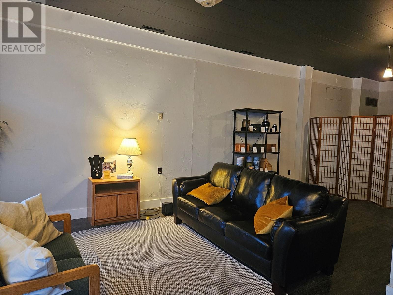 702 7th Avenue, Keremeos, British Columbia  V0X 1N0 - Photo 10 - 10334791