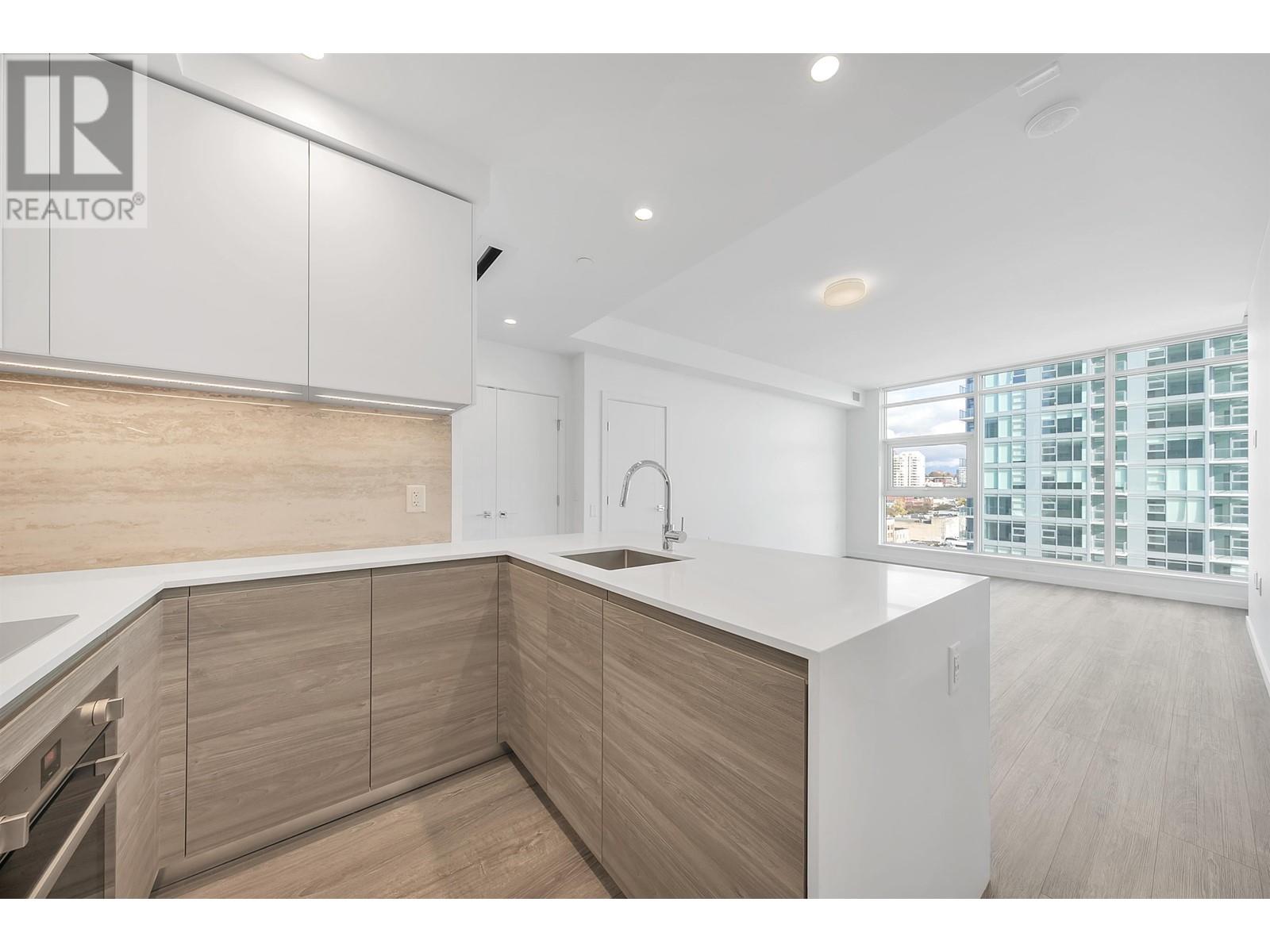 1006 680 Quayside Drive, New Westminster, British Columbia  V3M 0P2 - Photo 12 - R2939472