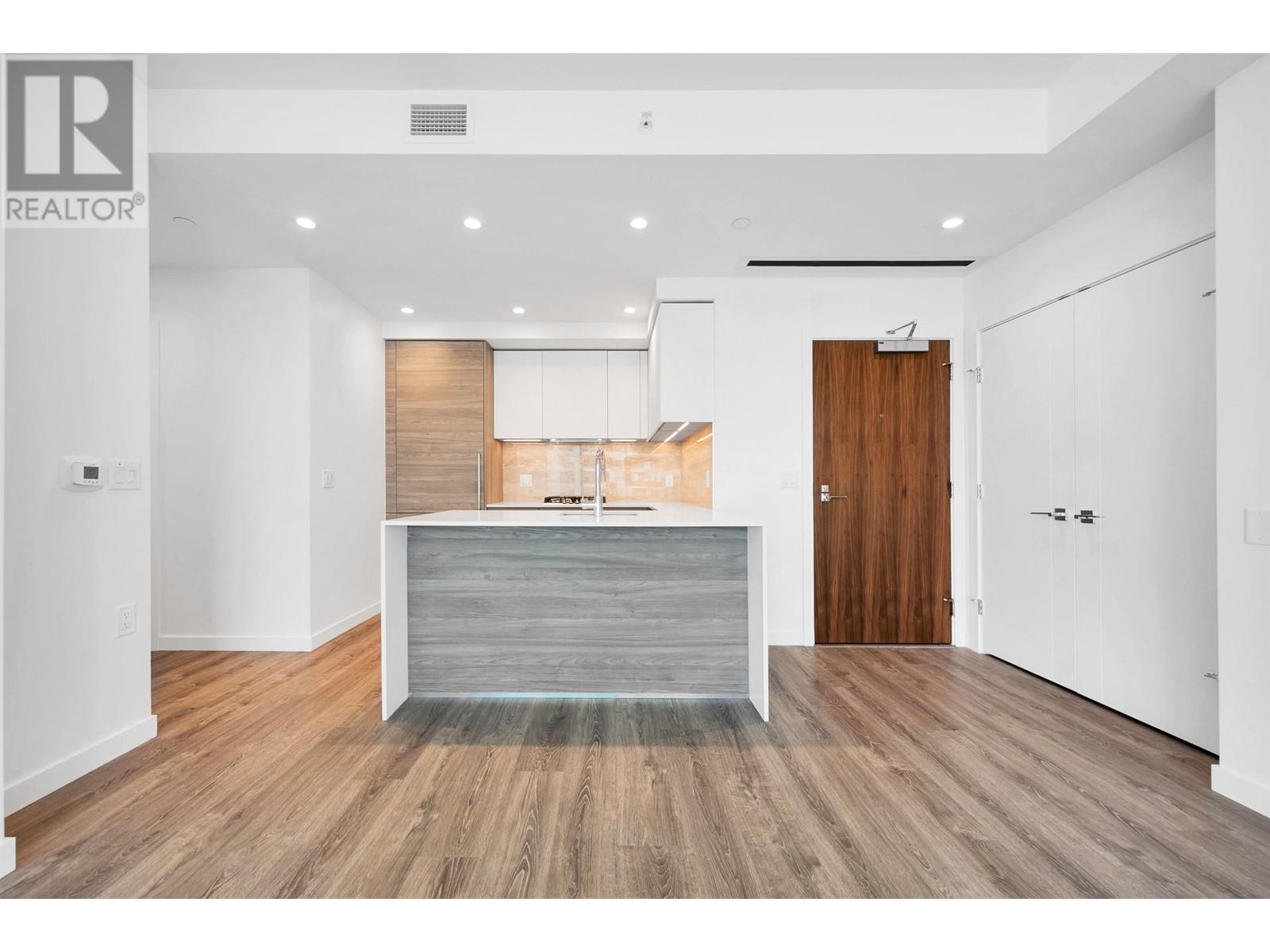 1006 680 Quayside Drive, New Westminster, British Columbia  V3M 0P2 - Photo 9 - R2939472
