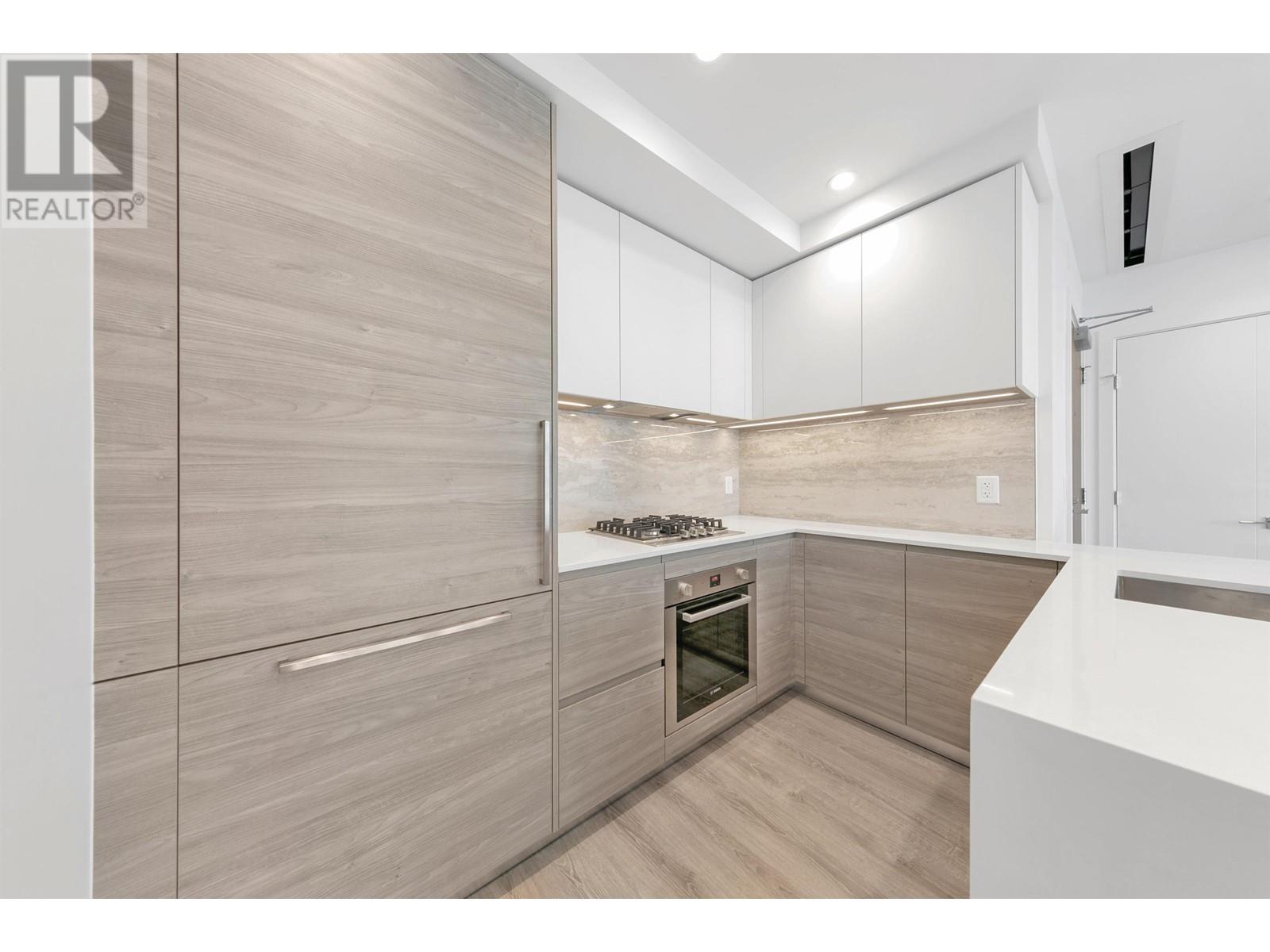 1006 680 Quayside Drive, New Westminster, British Columbia  V3M 0P2 - Photo 10 - R2939472