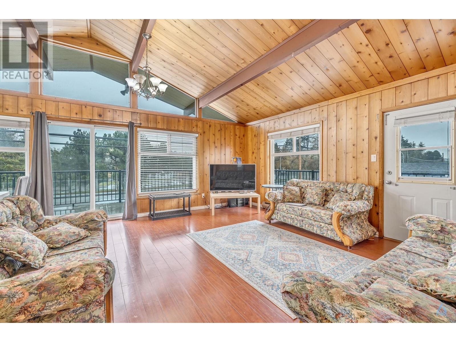 Property at 9491 NO 5 ROAD image 3