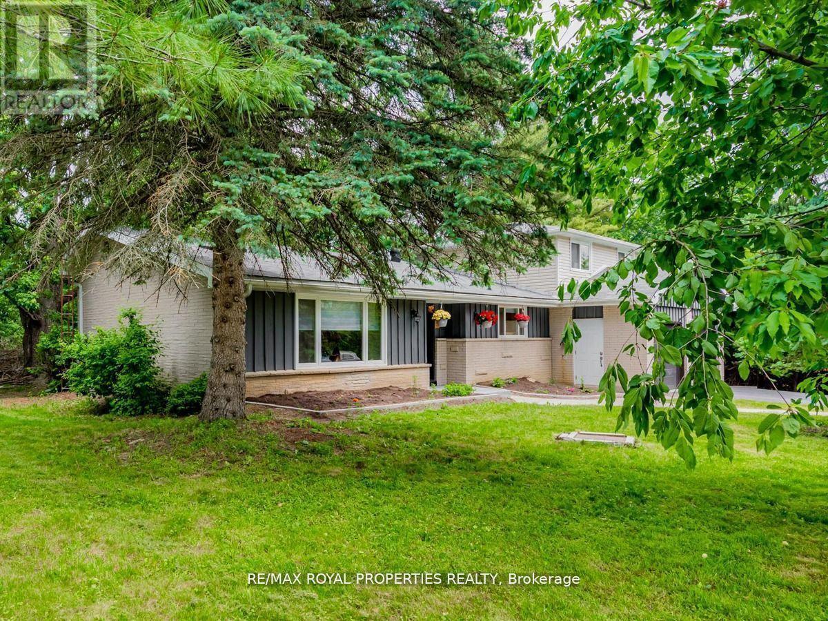 Property at 576 BICKLE DRIVE image 4