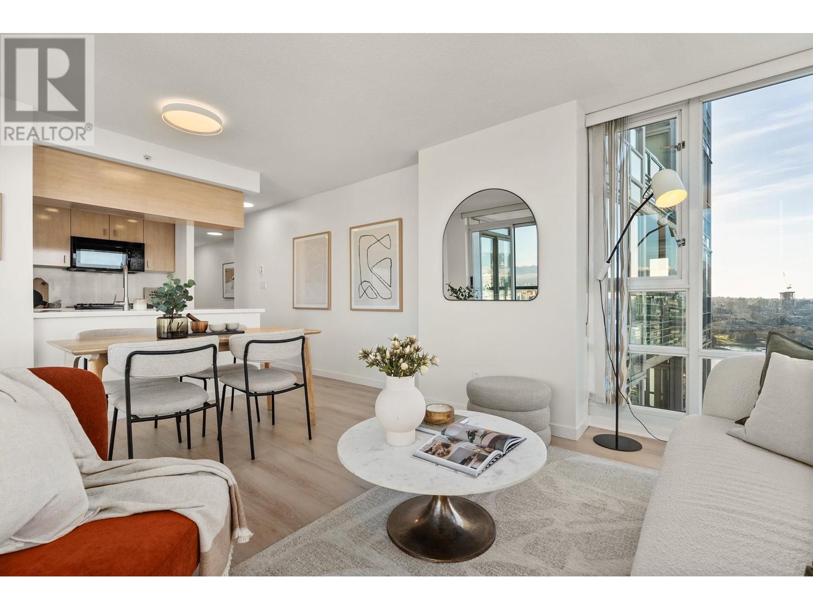 Listing Picture 12 of 31 : 3601 1033 MARINASIDE CRESCENT, Vancouver / 溫哥華 - 魯藝地產 Yvonne Lu Group - MLS Medallion Club Member