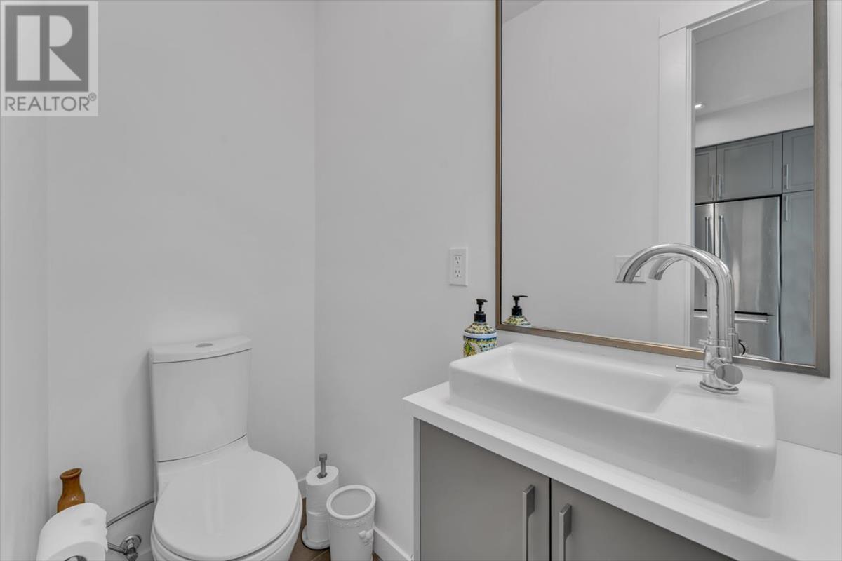 6 2560 Pitt River Road, Port Coquitlam, British Columbia  V3C 0G6 - Photo 13 - R2968943