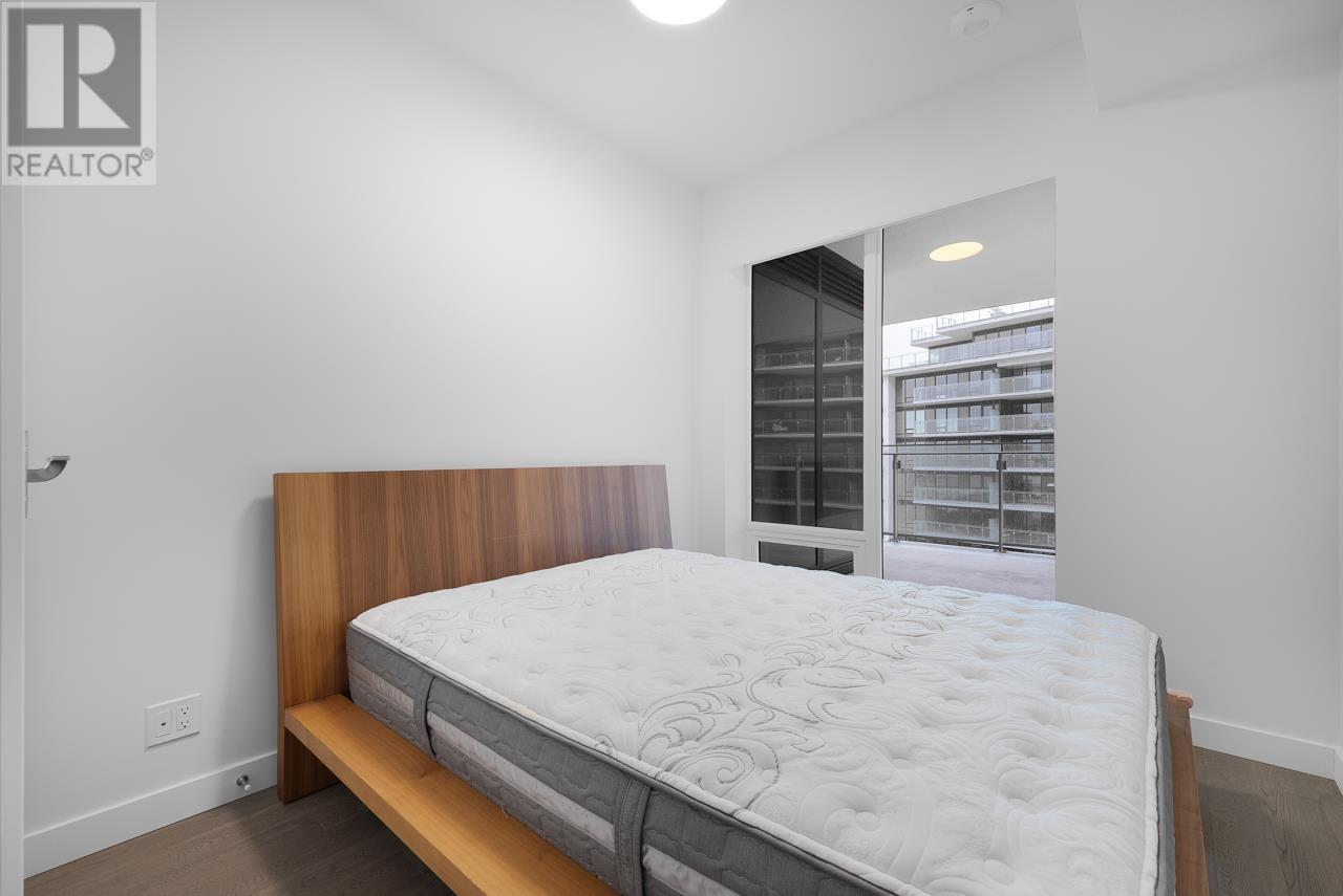Listing Picture 19 of 37 : 504 6811 PEARSON WAY, Richmond / 烈治文 - 魯藝地產 Yvonne Lu Group - MLS Medallion Club Member