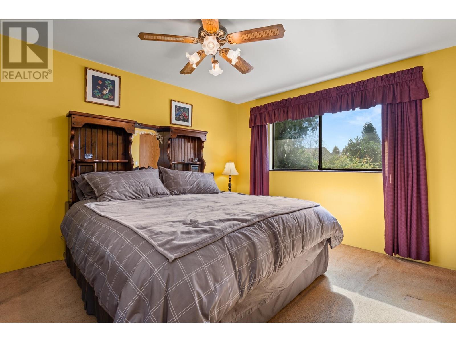20340 Thorne Avenue, Maple Ridge, British Columbia  V2X 8T9 - Photo 10 - R2968848