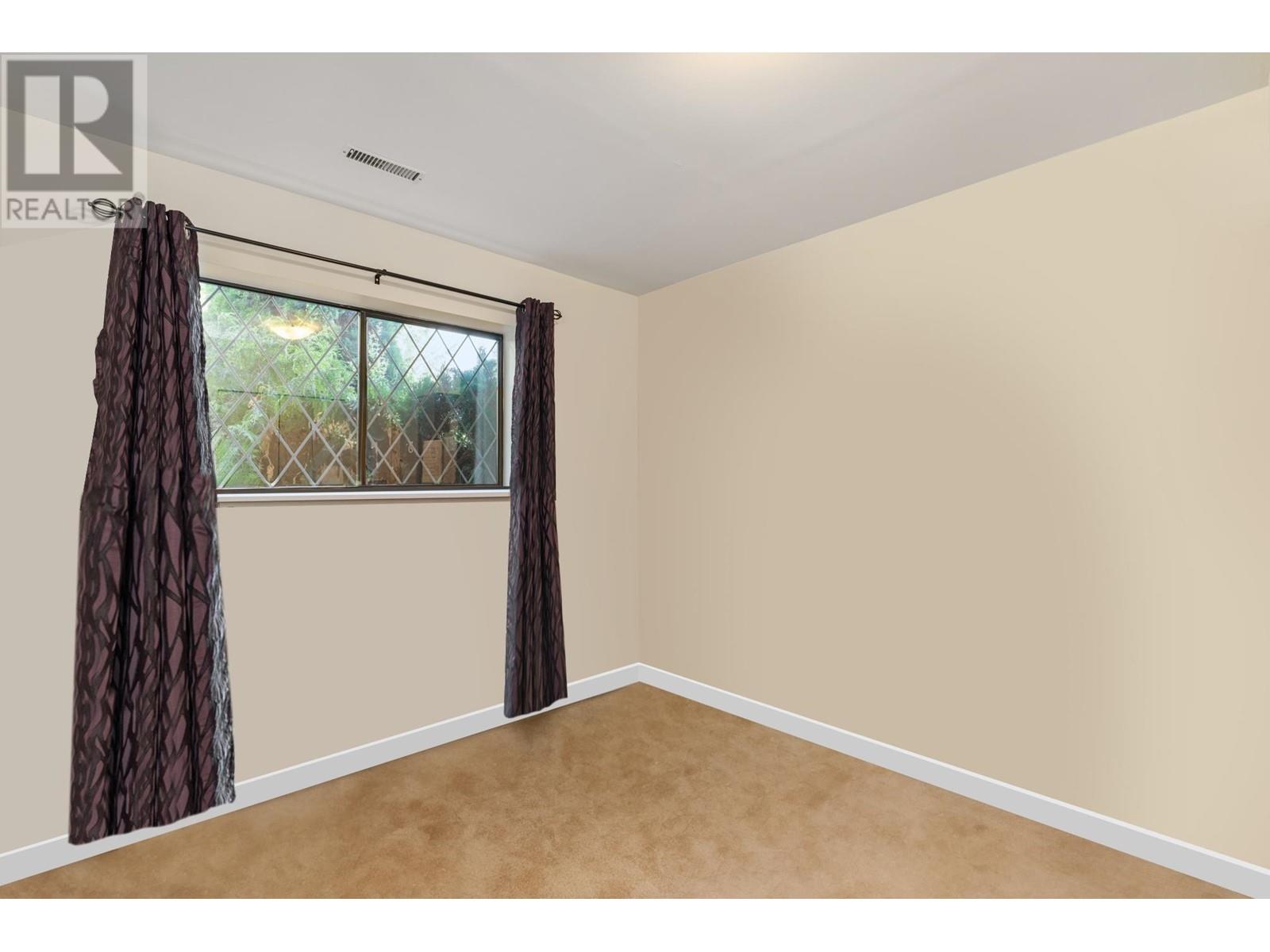 20340 Thorne Avenue, Maple Ridge, British Columbia  V2X 8T9 - Photo 14 - R2968848
