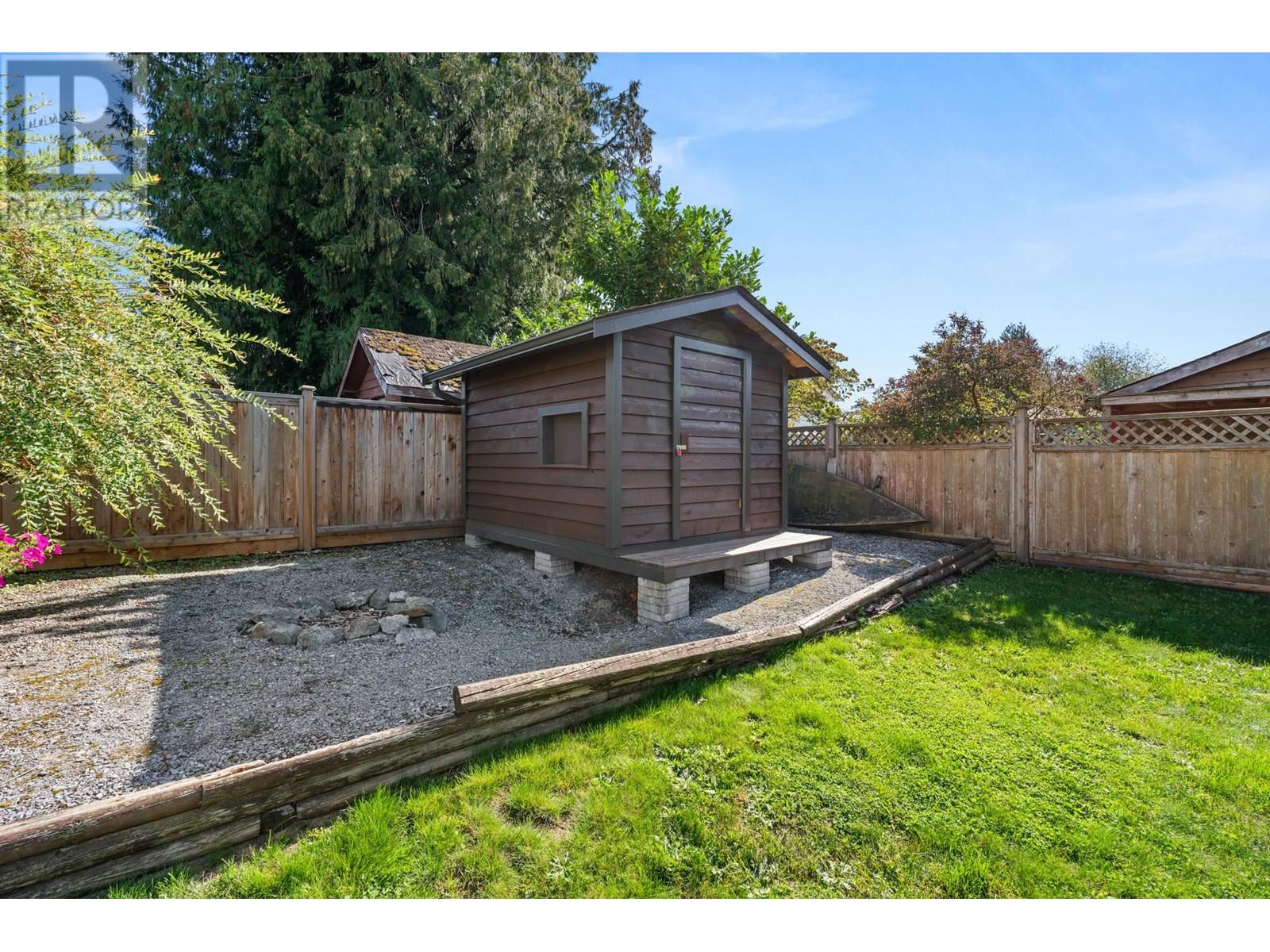 20340 Thorne Avenue, Maple Ridge, British Columbia  V2X 8T9 - Photo 28 - R2968848