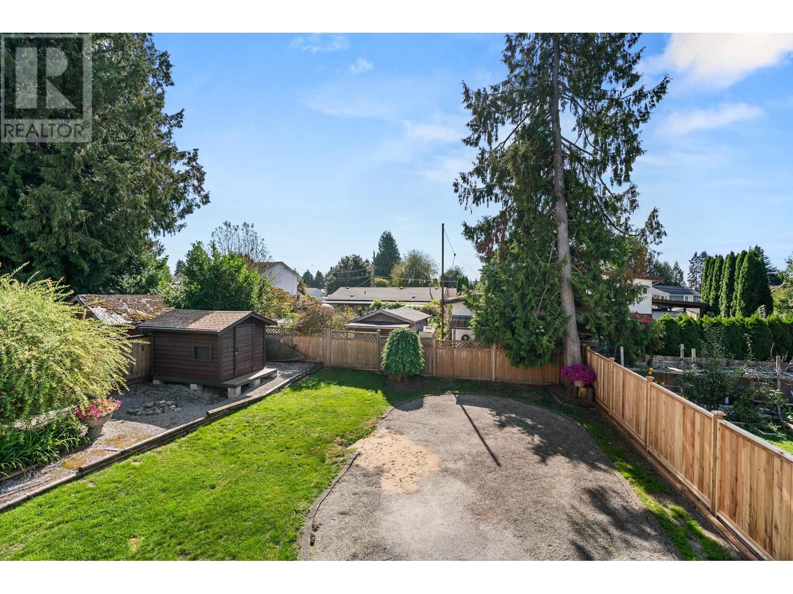 20340 Thorne Avenue, Maple Ridge, British Columbia  V2X 8T9 - Photo 23 - R2968848
