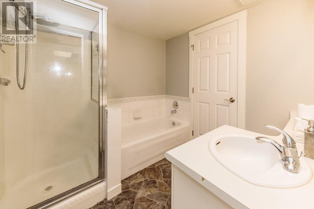 71 12099 237 Street, Maple Ridge, British Columbia  V4R 2C3 - Photo 8 - R2968208