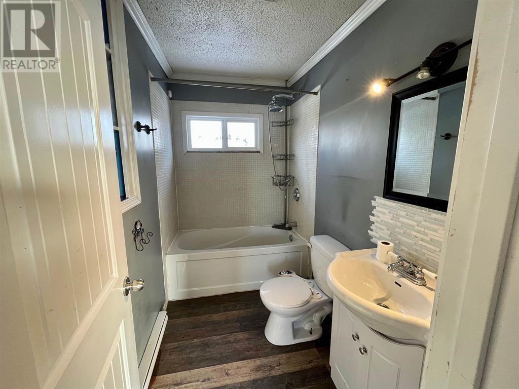 10424 102 Avenue, Fort St. John, British Columbia  V1J 2E6 - Photo 9 - R2969114