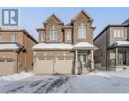 11 COPPERHILL HEIGHTS, Barrie, Ontario