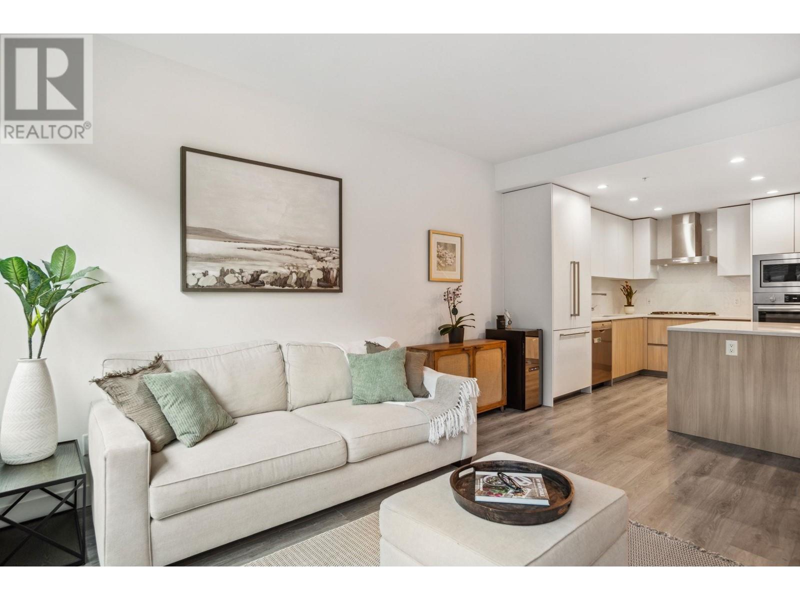 105 2060 Curling Road, North Vancouver, British Columbia  V7P 0E1 - Photo 11 - R2969191