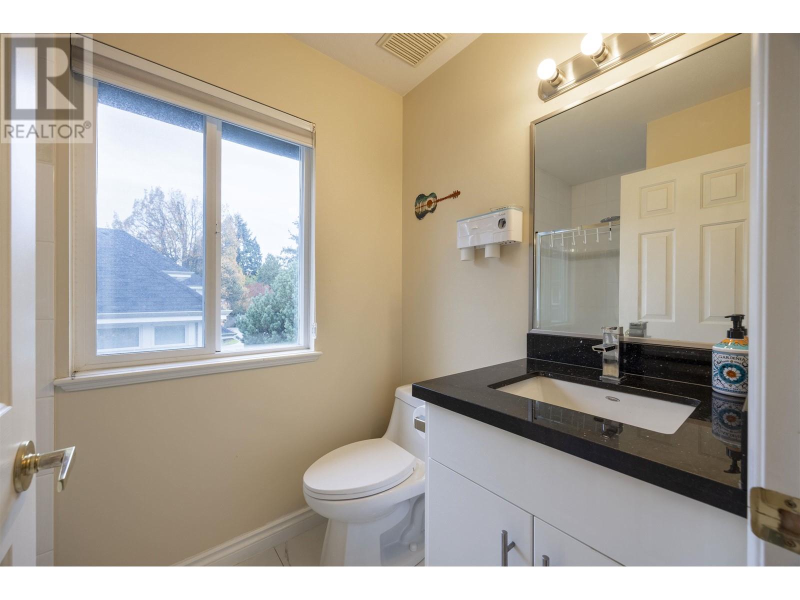 Listing Picture 21 of 28 : 9 8000 HEATHER STREET, Richmond / 烈治文 - 魯藝地產 Yvonne Lu Group - MLS Medallion Club Member